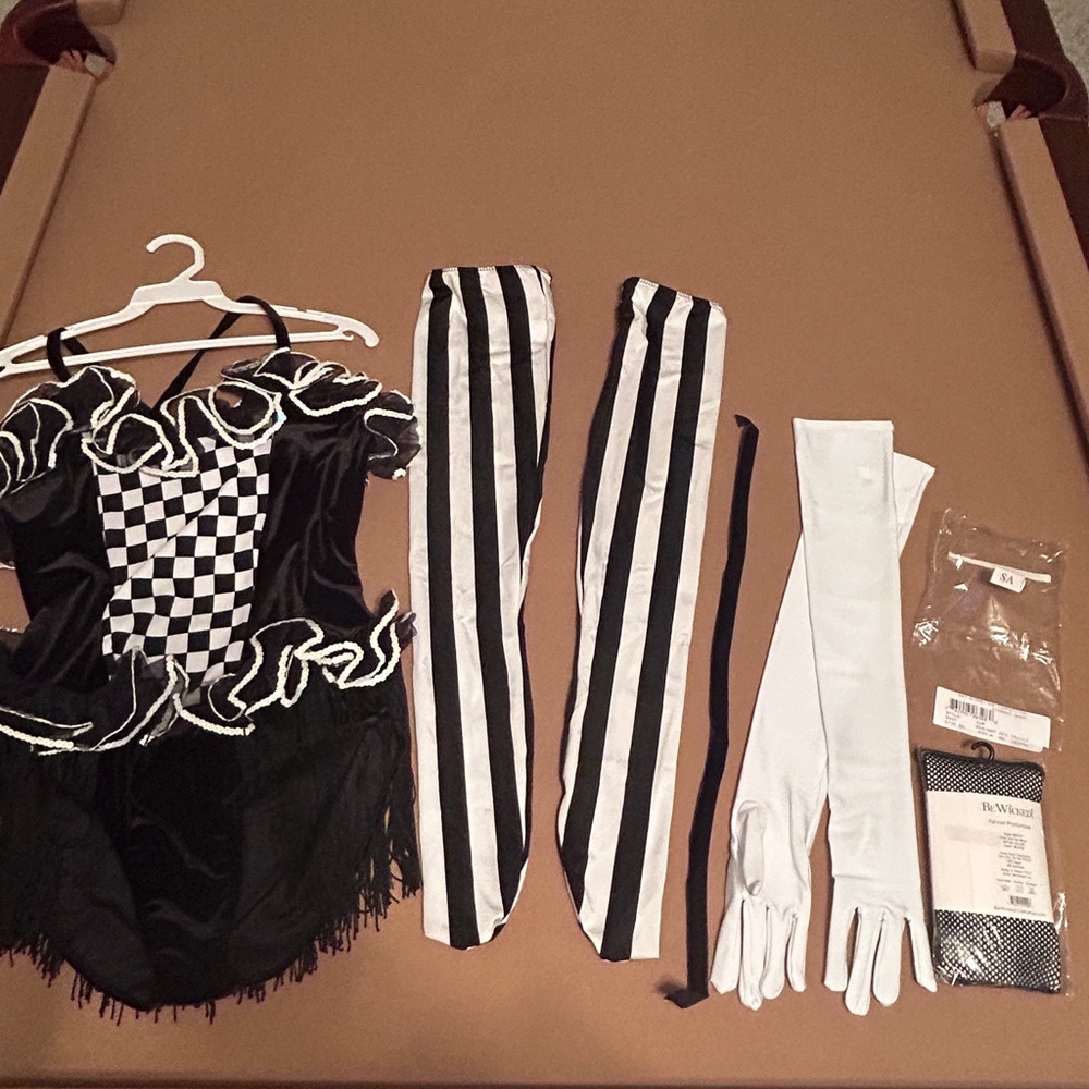 Art Stone dance costume black & white NEW with tights, gloves, socks & ribbon M